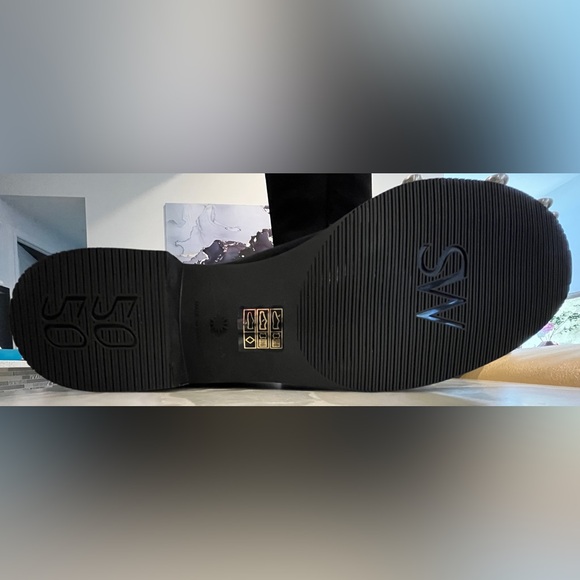 NWOT | Stuart Weitzman 5050 Black Suede
Boots | Size 8.5 Wide - Picture 10 of 15